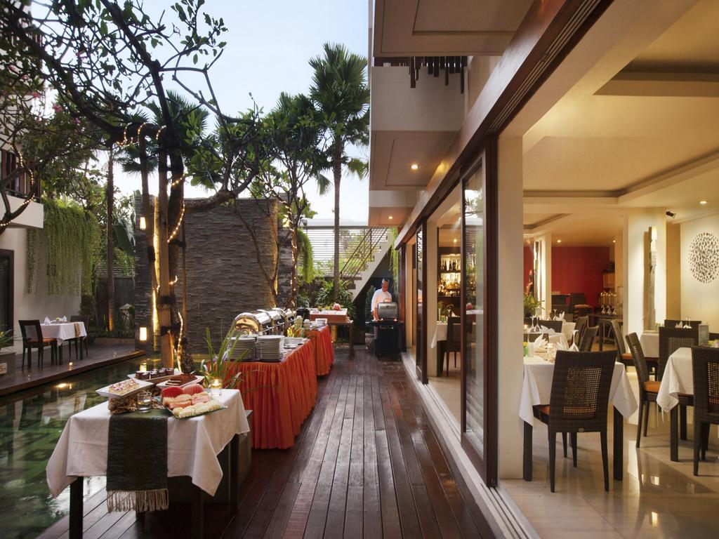 D'Primahotel Seminyak Esterno foto